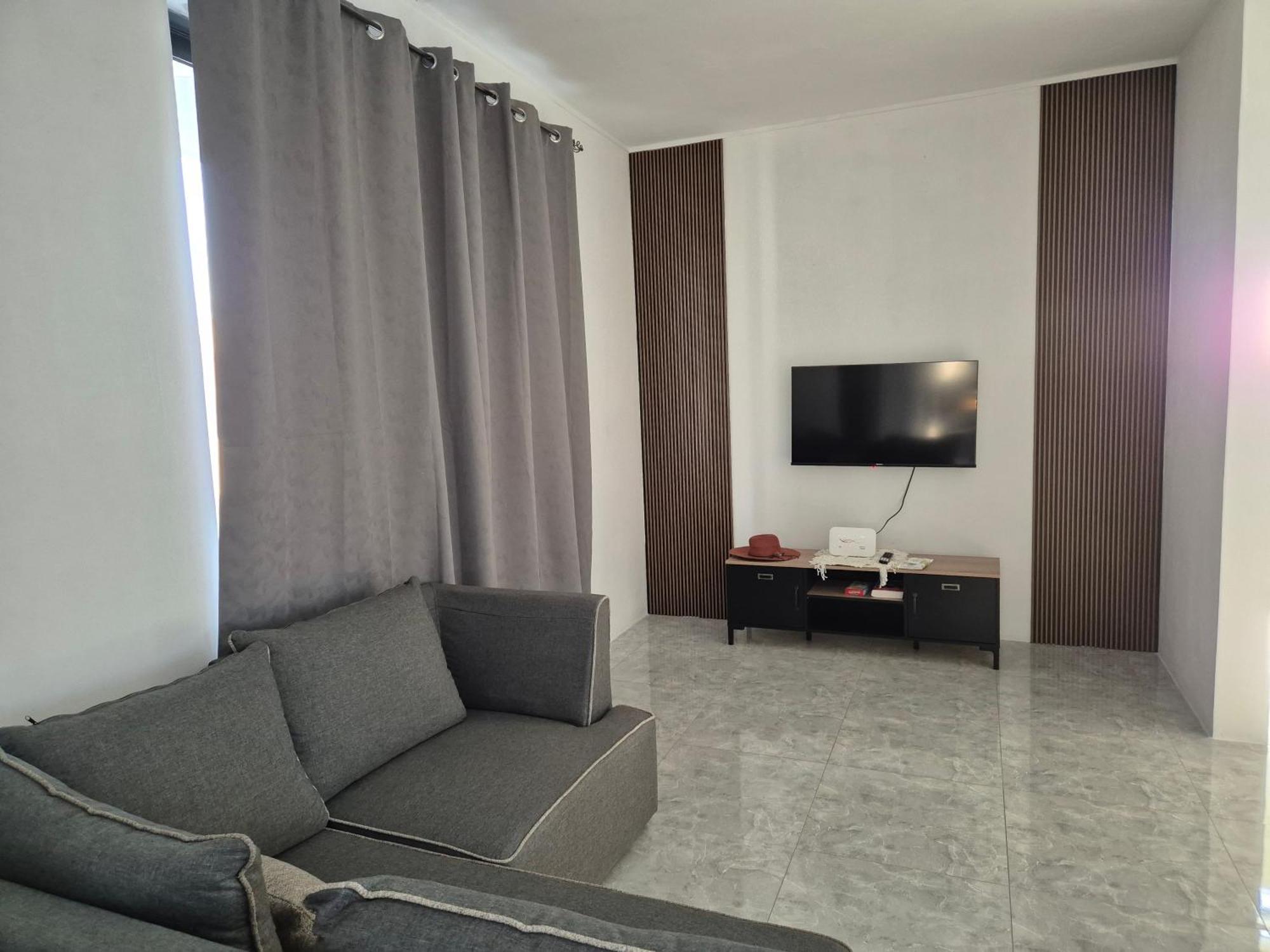 Skyview Apartment- Rooftop Penthouse With Sunset & Sea Views Flic-en-Flacq Zimmer foto